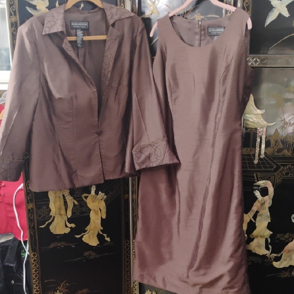 Jessica Howard Brown Evening Set